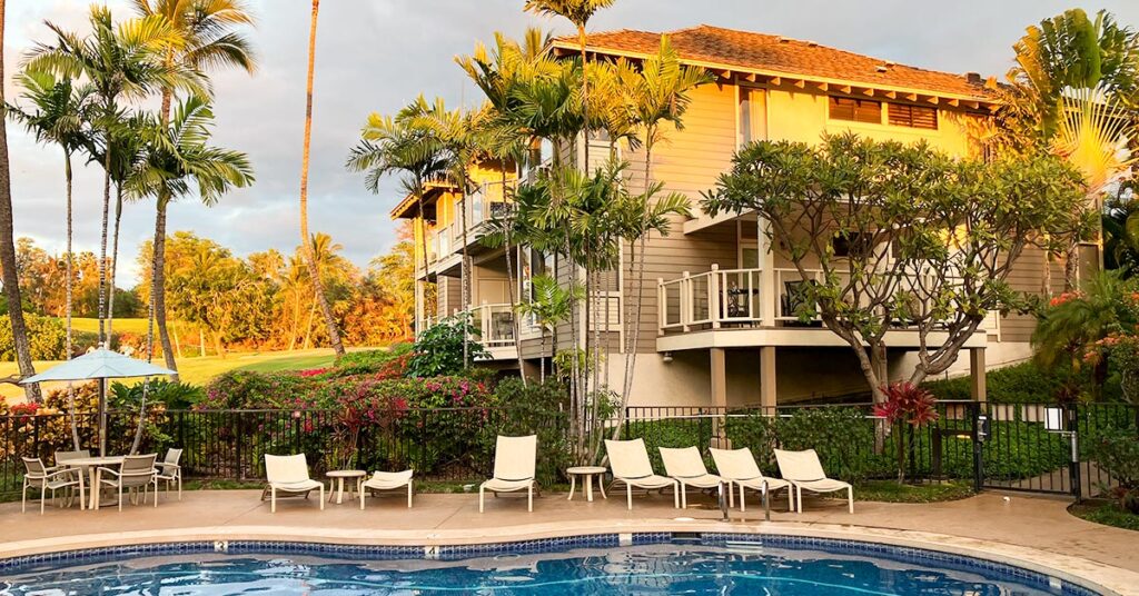 Grand Champions condo pool